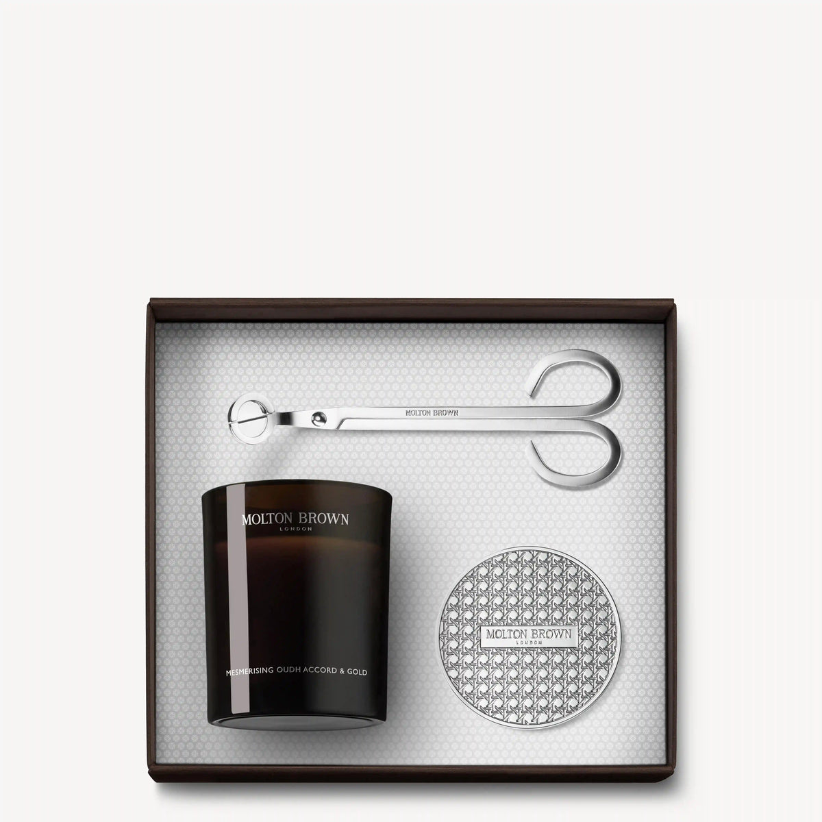 Mesmerising Oudh Accord & Gold Signature Candle & Home Accessories