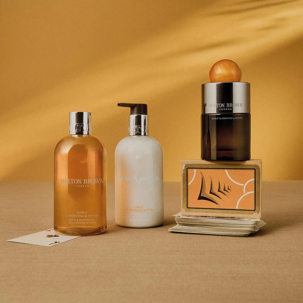Sunlit Clementine & Vetiver Bath & Shower Gel 10fl. oz.